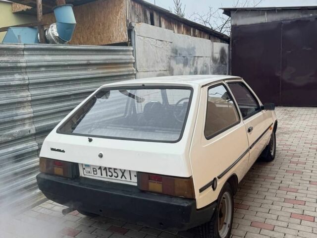 Белый ЗАЗ 1102 Таврия, объемом двигателя 1 л и пробегом 91 тыс. км за 700 $, фото 2 на Automoto.ua