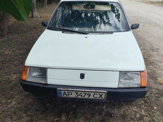 Белый ЗАЗ 1102 Таврия, объемом двигателя 1.1 л и пробегом 85 тыс. км за 808 $, фото 1 на Automoto.ua