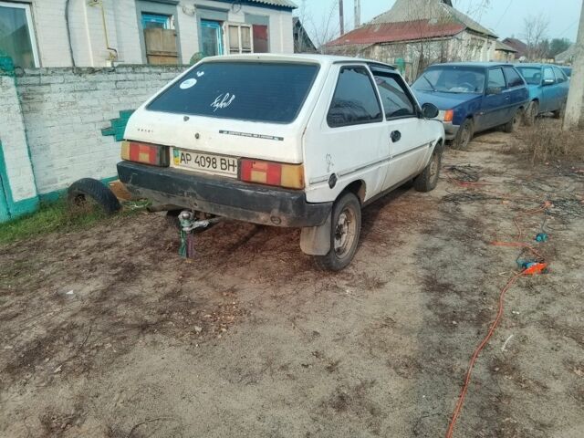 Белый ЗАЗ 1102 Таврия, объемом двигателя 0 л и пробегом 3 тыс. км за 390 $, фото 3 на Automoto.ua