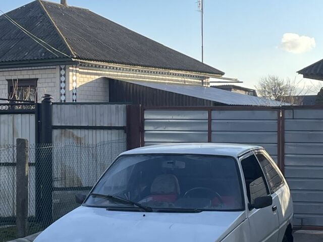 Білий ЗАЗ 1102 Таврія, об'ємом двигуна 1.1 л та пробігом 100 тис. км за 900 $, фото 1 на Automoto.ua