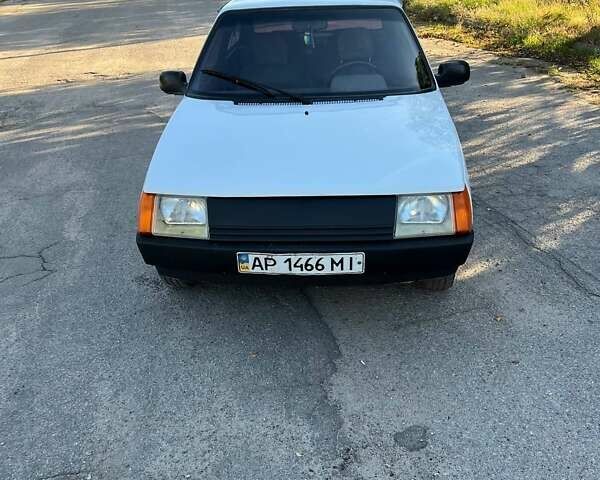 Белый ЗАЗ 1102 Таврия, объемом двигателя 1.1 л и пробегом 300 тыс. км за 900 $, фото 11 на Automoto.ua