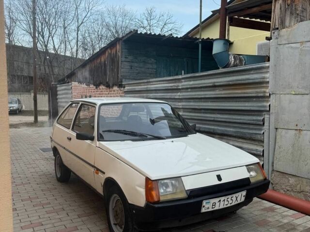 Белый ЗАЗ 1102 Таврия, объемом двигателя 1 л и пробегом 91 тыс. км за 700 $, фото 3 на Automoto.ua