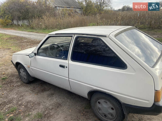 Белый ЗАЗ 1102 Таврия, объемом двигателя 0 л и пробегом 60 тыс. км за 712 $, фото 4 на Automoto.ua