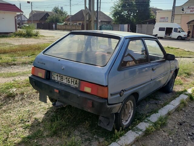 Белый ЗАЗ 1102 Таврия, объемом двигателя 1 л и пробегом 100 тыс. км за 364 $, фото 2 на Automoto.ua