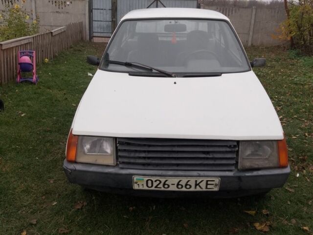 Белый ЗАЗ 1102 Таврия, объемом двигателя 1.1 л и пробегом 124 тыс. км за 333 $, фото 6 на Automoto.ua