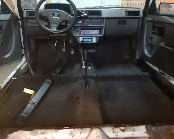 Білий ЗАЗ 1102 Таврія, об'ємом двигуна 0 л та пробігом 200 тис. км за 500 $, фото 4 на Automoto.ua