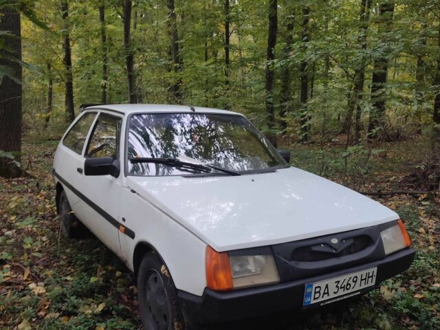 Білий ЗАЗ 1102 Таврія, об'ємом двигуна 1.2 л та пробігом 85 тис. км за 750 $, фото 3 на Automoto.ua