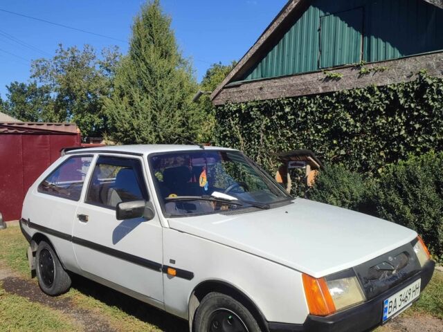 Білий ЗАЗ 1102 Таврія, об'ємом двигуна 1.2 л та пробігом 85 тис. км за 750 $, фото 6 на Automoto.ua