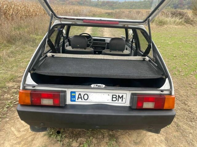 Белый ЗАЗ 1102 Таврия, объемом двигателя 1.2 л и пробегом 28 тыс. км за 1400 $, фото 6 на Automoto.ua