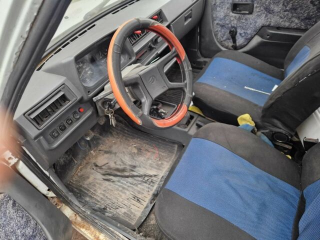 Білий ЗАЗ 1102 Таврія, об'ємом двигуна 0 л та пробігом 100 тис. км за 308 $, фото 6 на Automoto.ua