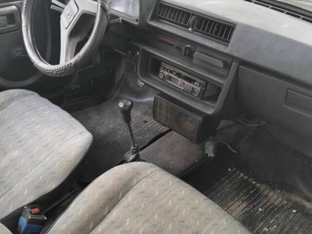 Белый ЗАЗ 1102 Таврия, объемом двигателя 1.1 л и пробегом 140 тыс. км за 288 $, фото 3 на Automoto.ua