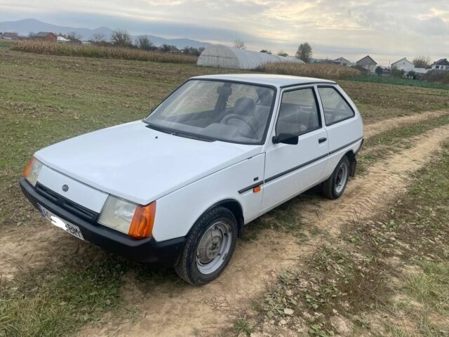 Белый ЗАЗ 1102 Таврия, объемом двигателя 1.2 л и пробегом 28 тыс. км за 1400 $, фото 1 на Automoto.ua