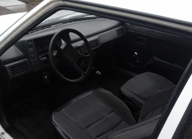 Білий ЗАЗ 1102 Таврія, об'ємом двигуна 1.1 л та пробігом 1000 тис. км за 700 $, фото 7 на Automoto.ua