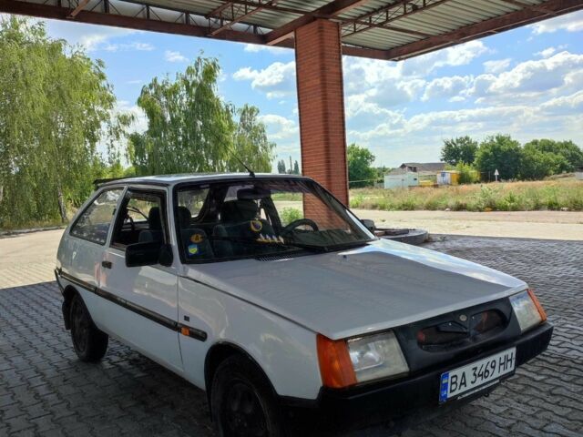 Білий ЗАЗ 1102 Таврія, об'ємом двигуна 1.2 л та пробігом 85 тис. км за 750 $, фото 7 на Automoto.ua