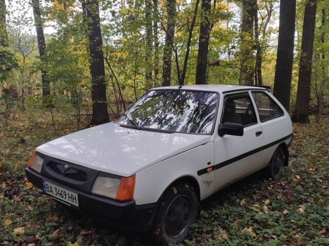 Білий ЗАЗ 1102 Таврія, об'ємом двигуна 1.2 л та пробігом 85 тис. км за 750 $, фото 2 на Automoto.ua