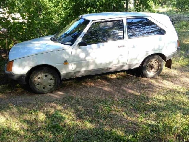 Білий ЗАЗ 1102 Таврія, об'ємом двигуна 1.2 л та пробігом 95 тис. км за 30000 $, фото 1 на Automoto.ua