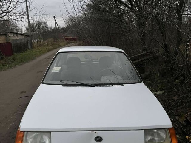 Белый ЗАЗ 1102 Таврия, объемом двигателя 0 л и пробегом 55 тыс. км за 381 $, фото 4 на Automoto.ua
