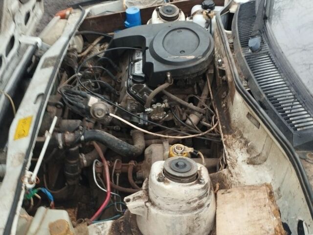 Белый ЗАЗ 1102 Таврия, объемом двигателя 1 л и пробегом 140 тыс. км за 550 $, фото 3 на Automoto.ua