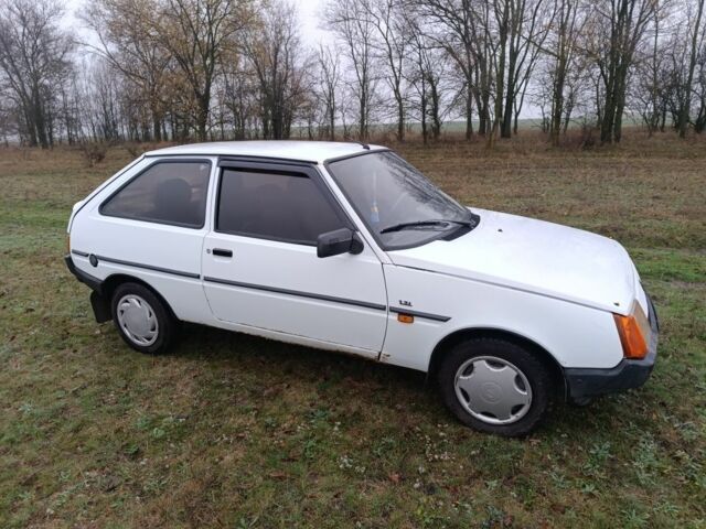 Белый ЗАЗ 1102 Таврия, объемом двигателя 0 л и пробегом 100 тыс. км за 644 $, фото 2 на Automoto.ua