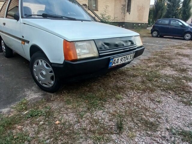 Белый ЗАЗ 1102 Таврия, объемом двигателя 1.2 л и пробегом 88 тыс. км за 1600 $, фото 1 на Automoto.ua