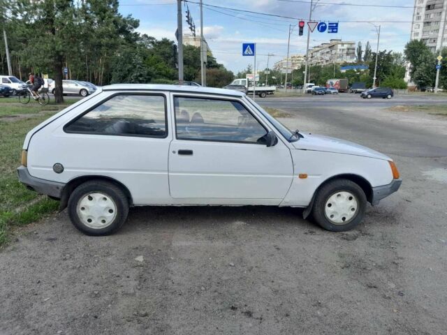 Белый ЗАЗ 1102 Таврия, объемом двигателя 0 л и пробегом 140 тыс. км за 651 $, фото 1 на Automoto.ua