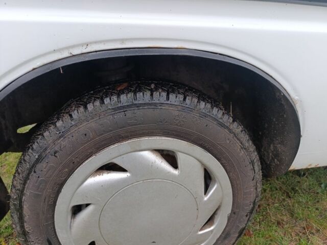 Белый ЗАЗ 1102 Таврия, объемом двигателя 0 л и пробегом 100 тыс. км за 644 $, фото 4 на Automoto.ua