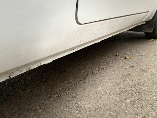 Белый ЗАЗ 1102 Таврия, объемом двигателя 1.2 л и пробегом 250 тыс. км за 550 $, фото 5 на Automoto.ua