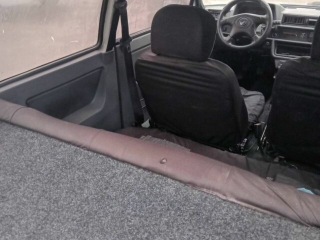 Белый ЗАЗ 1102 Таврия, объемом двигателя 1.1 л и пробегом 3 тыс. км за 1000 $, фото 1 на Automoto.ua