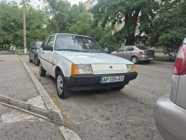 Белый ЗАЗ 1102 Таврия, объемом двигателя 1.3 л и пробегом 150 тыс. км за 799 $, фото 7 на Automoto.ua