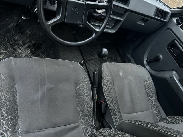 ЗАЗ 1102 Таврия 2004 в Днепре (Днепропетровске) на Automoto.ua Белый ЗАЗ 1102 Таврия, объемом двигателя 1.2 л и пробегом 150 тыс. км за 595 $, фото 11 на Automoto.ua