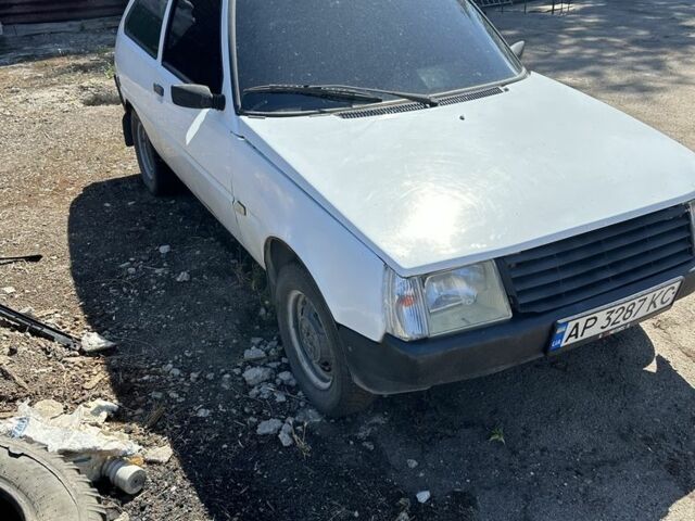 Білий ЗАЗ 1102 Таврія, об'ємом двигуна 1.1 л та пробігом 100 тис. км за 2000 $, фото 1 на Automoto.ua