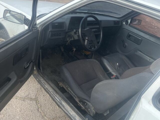 Белый ЗАЗ 1102 Таврия, объемом двигателя 10 л и пробегом 3 тыс. км за 407 $, фото 3 на Automoto.ua