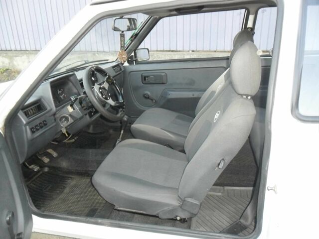 Белый ЗАЗ 1102 Таврия, объемом двигателя 1.1 л и пробегом 34 тыс. км за 1450 $, фото 5 на Automoto.ua