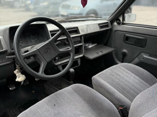 Белый ЗАЗ 1102 Таврия, объемом двигателя 1.2 л и пробегом 2 тыс. км за 391 $, фото 6 на Automoto.ua