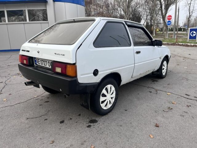 Белый ЗАЗ 1102 Таврия, объемом двигателя 1.2 л и пробегом 20 тыс. км за 500 $, фото 4 на Automoto.ua