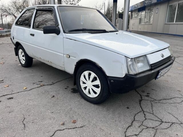 Белый ЗАЗ 1102 Таврия, объемом двигателя 1.2 л и пробегом 20 тыс. км за 500 $, фото 6 на Automoto.ua