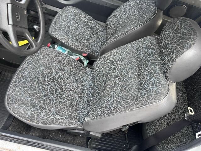 Белый ЗАЗ 1102 Таврия, объемом двигателя 1.2 л и пробегом 20 тыс. км за 500 $, фото 14 на Automoto.ua