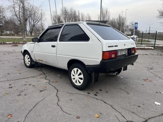 Белый ЗАЗ 1102 Таврия, объемом двигателя 1.2 л и пробегом 20 тыс. км за 500 $, фото 2 на Automoto.ua