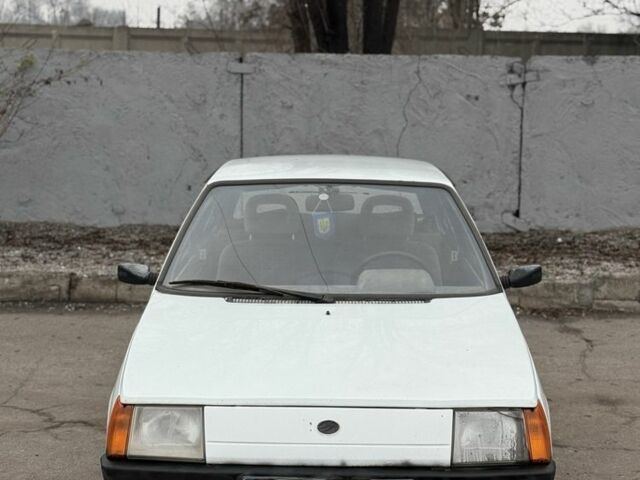 Белый ЗАЗ 1102 Таврия, объемом двигателя 1.2 л и пробегом 2 тыс. км за 391 $, фото 1 на Automoto.ua
