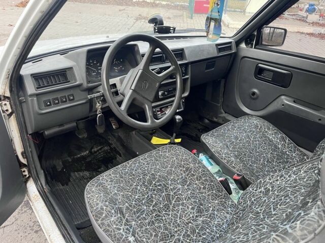 Белый ЗАЗ 1102 Таврия, объемом двигателя 1.2 л и пробегом 20 тыс. км за 500 $, фото 12 на Automoto.ua