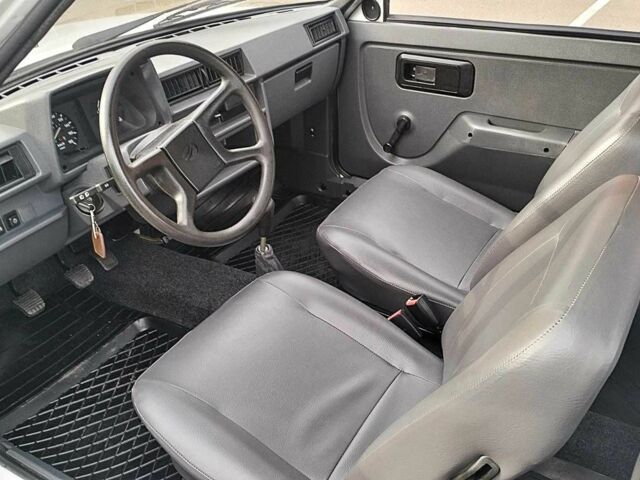 Белый ЗАЗ 1102 Таврия, объемом двигателя 1.1 л и пробегом 3 тыс. км за 2600 $, фото 8 на Automoto.ua