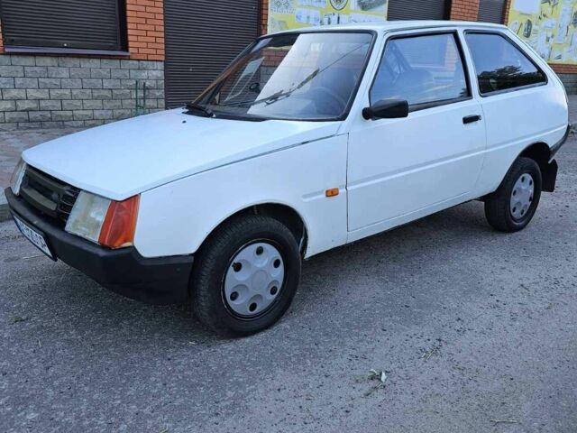 Белый ЗАЗ 1102 Таврия, объемом двигателя 1.1 л и пробегом 35 тыс. км за 850 $, фото 6 на Automoto.ua