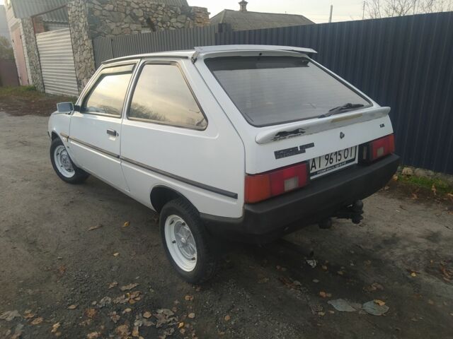 Белый ЗАЗ 1102 Таврия, объемом двигателя 1.2 л и пробегом 168 тыс. км за 835 $, фото 3 на Automoto.ua