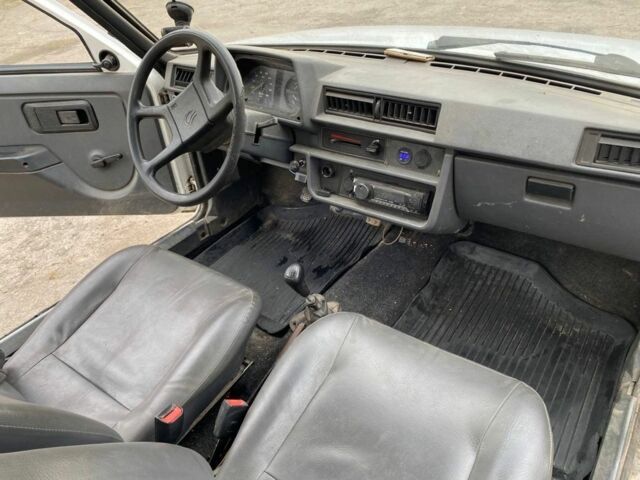 Белый ЗАЗ 1102 Таврия, объемом двигателя 1.1 л и пробегом 3 тыс. км за 750 $, фото 6 на Automoto.ua