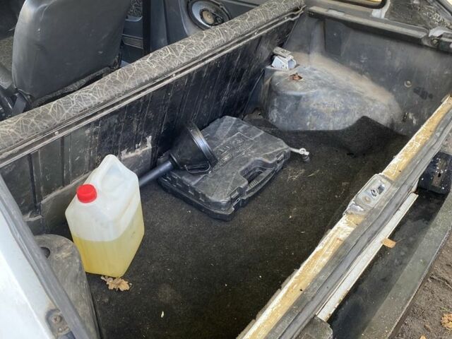 Белый ЗАЗ 1102 Таврия, объемом двигателя 1.3 л и пробегом 159 тыс. км за 363 $, фото 8 на Automoto.ua