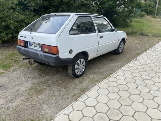 Белый ЗАЗ 1102 Таврия, объемом двигателя 1.1 л и пробегом 111 тыс. км за 1100 $, фото 3 на Automoto.ua
