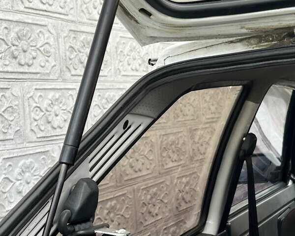 Білий ЗАЗ 1102 Таврія, об'ємом двигуна 1.2 л та пробігом 42 тис. км за 1750 $, фото 12 на Automoto.ua