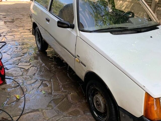 Белый ЗАЗ 1102 Таврия, объемом двигателя 1.1 л и пробегом 3 тыс. км за 476 $, фото 6 на Automoto.ua