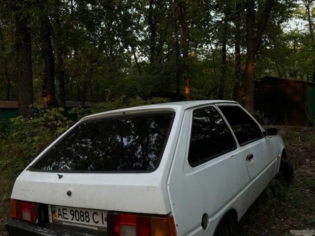 Белый ЗАЗ 1102 Таврия, объемом двигателя 1.1 л и пробегом 2 тыс. км за 480 $, фото 2 на Automoto.ua