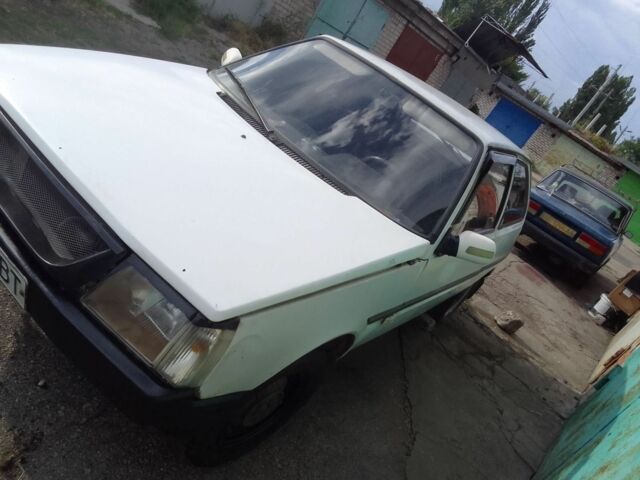 Білий ЗАЗ 1102 Таврія, об'ємом двигуна 1.1 л та пробігом 34 тис. км за 620 $, фото 1 на Automoto.ua